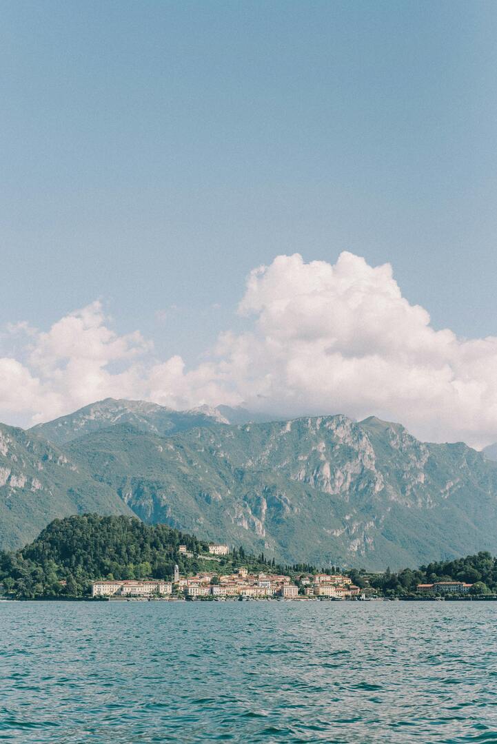 Water Adventure Safety Briefing on Lake Como